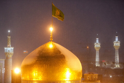 گزارش تصویری I بارش برف در حرم مطهر رضوی