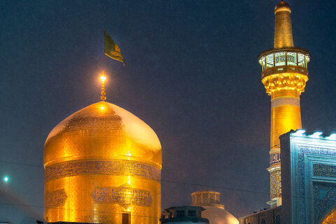 گزارش تصویری I بارش برف در حرم مطهر رضوی