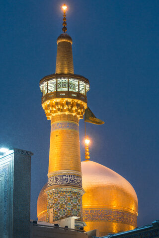 گزارش تصویری I بارش برف در حرم مطهر رضوی