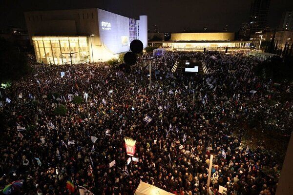 در تظاهرات بی‌سابقه ۱۰۰ هزار معترض علیه «نتانیاهو» چه گذشت؟
