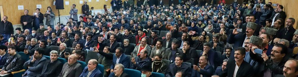 گردهمایی بزرگ عاشقلار آذربایجان شرقی برگزار شد/اهدای نشان درجه یک هنری به هنرمند پیشکسوت