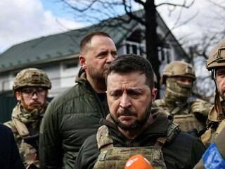 افشاگری نویسنده آمریکایی از سفر مخفیانه رئیس سیا به اوکراین