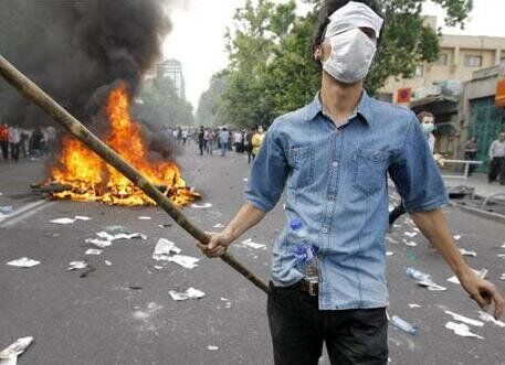 دستگیری لیدر اغتشاشات تهران توسط پلیس / این فرد کیست؟ دستگیری لیدر اغتشاشات تهران توسط پلیس / این فرد کیست؟