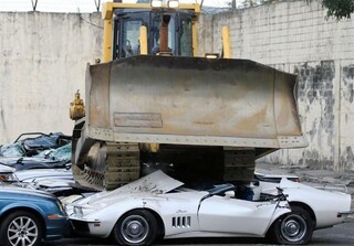 سرمایه‌ای شدن خودرو "اسقاط" را روی هوا برده است!