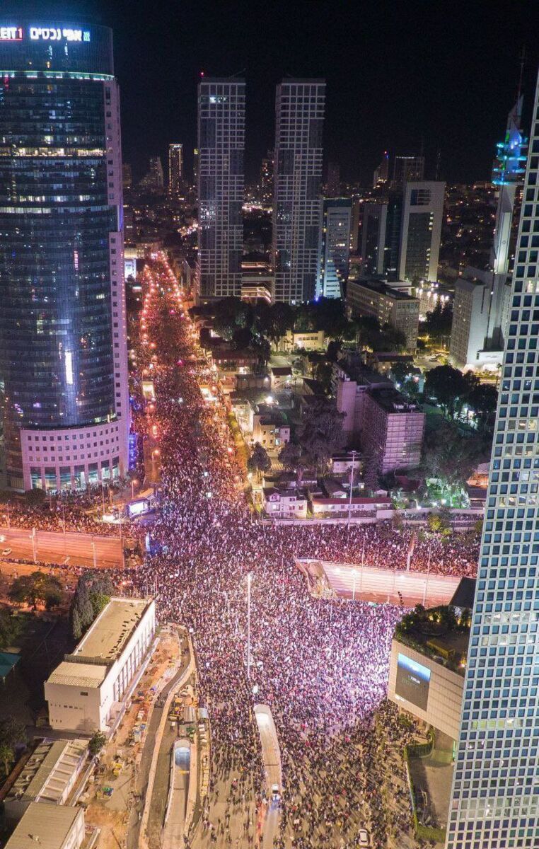 110 هزار نفر در تل‌آویو علیه نتانیاهو تظاهرات کردند