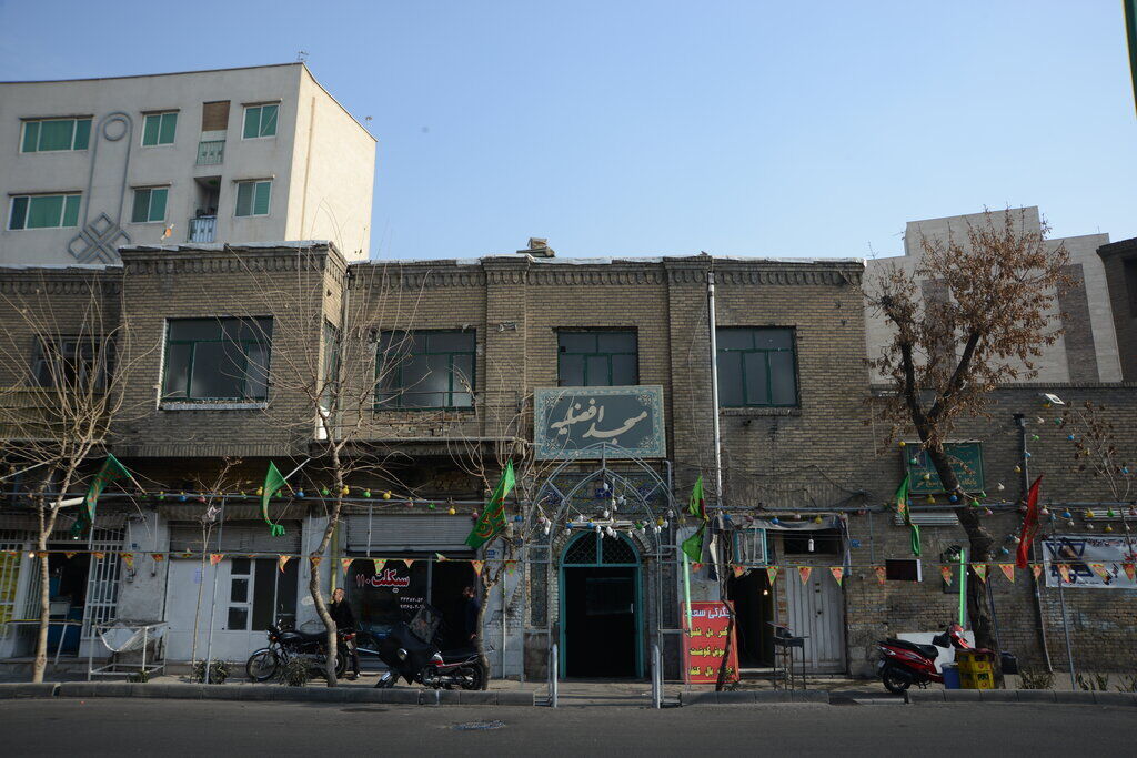 حال یادگار پیر معماری سنتی ایران خوب است | مرمت مسجد تاریخی به نیمه رسید