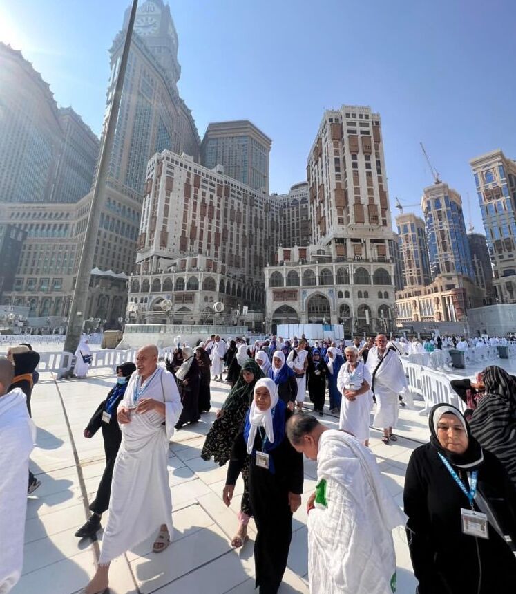 عربستان برای جذب گردشگر تلاش می‌کند!/ از بیمه یک میلیاردی عمره‌گزاران تا هدیه برای زائرانی که به شهرهای غیرزیارتی می‌روند