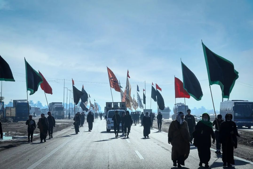 حرکت دستههای عزادار و پذیرایی از زائران سامرا در ایام شهادت امام هادی(ع)