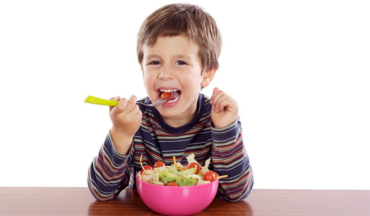 چرا کودک مان غذا نمی خورد؟ / علل بدغذایی کودکان