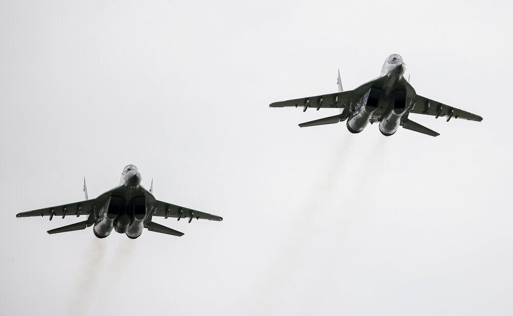 انگلیس: ارسال جنگنده‌ به اوکراین «بیش از حد تنش‌زا» است