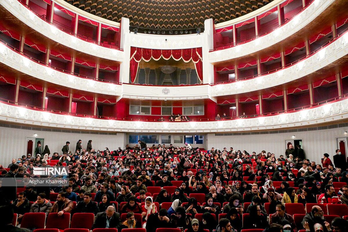 جشنواره تئاتر فجر در ششمین روز با چه نمایش‌هایی میزبان مخاطبان خواهد بود؟