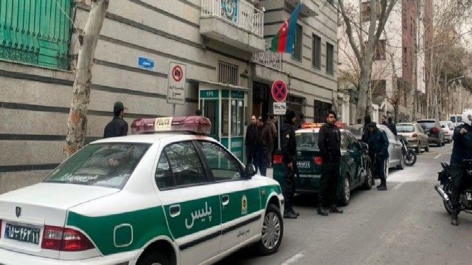 هویت فردی که به سفارت جمهوری آذربایجان در تهران حمله کرد + عکس