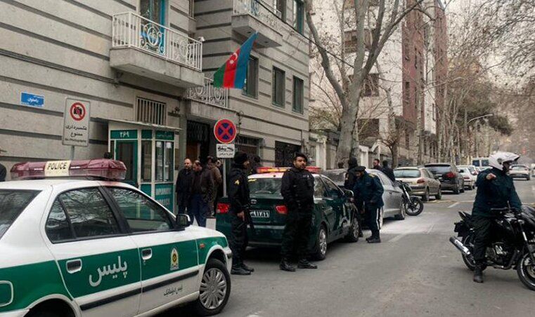 واکنشهای سیاسی به حادثهای با انگیزه شخصی واکنشهای سیاسی به حادثهای با انگیزه شخصی