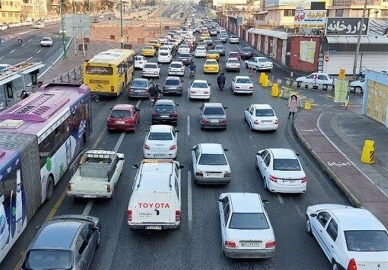 شروع هفته با ترافیک پرحجم صبحگاهی در تهران/ آمادگی پلیس برای ترافیک عصر