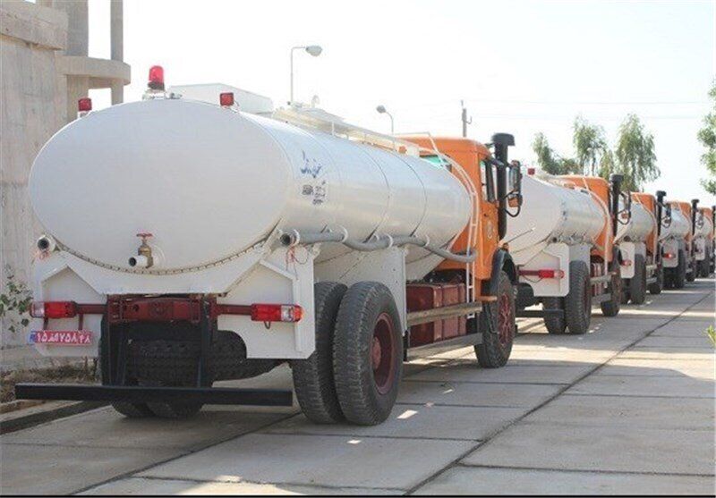 ۵۰۰ لیتر نفت سفید به مناطق زلزله‌زده «خوی» ارسال شد