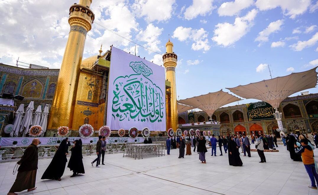 ایوان نجف به مناسبت اعیاد رجبیه گل‌آرایی شد +عکس