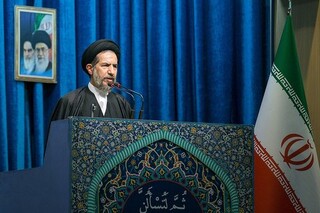 حجت الاسلام و المسلمین ابوترابی فرد خطیب این هفته نماز جمعه تهران است