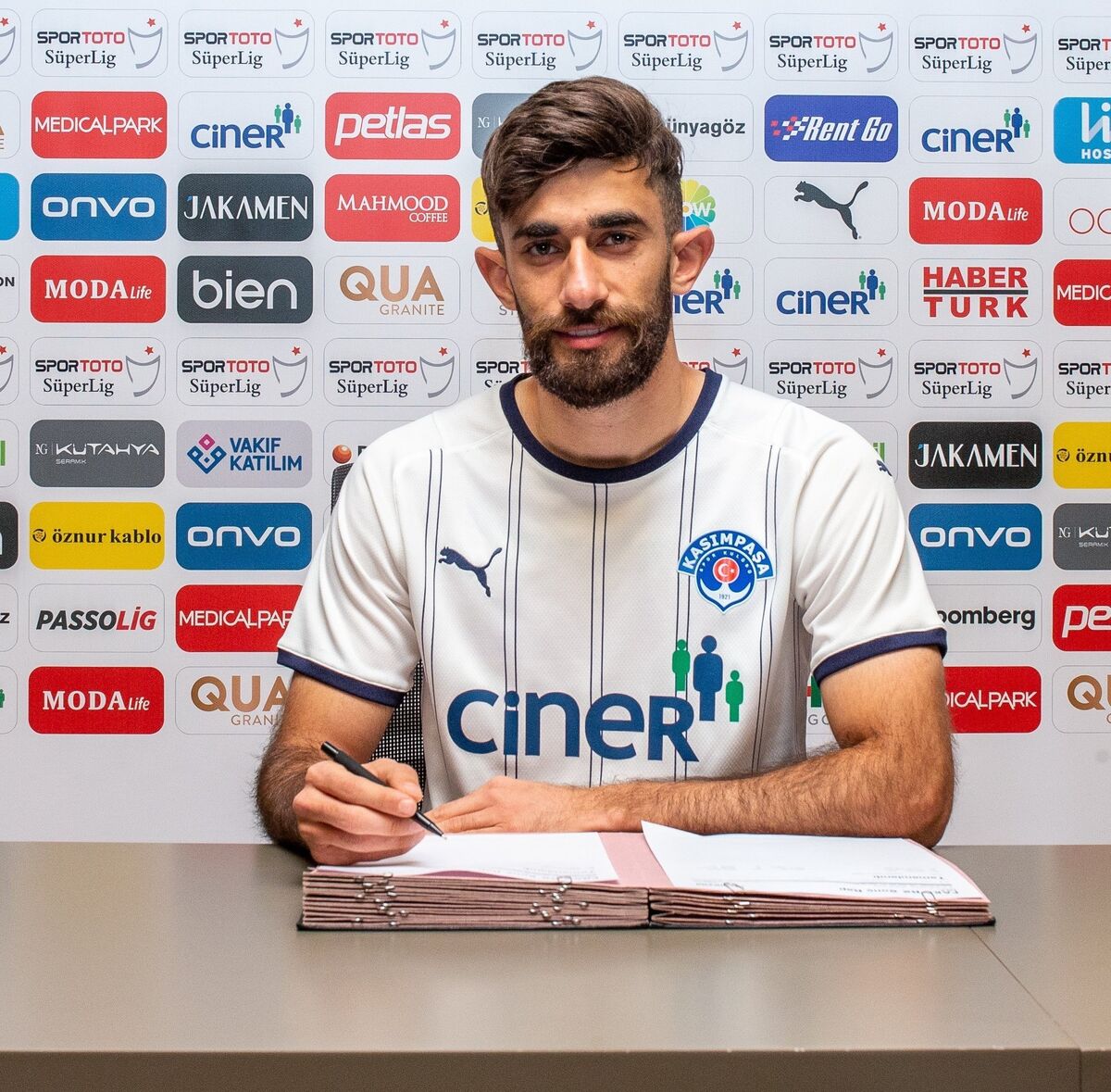 علی قلیزاده , لژیونرهای فوتبال ایران , تیمهای فوتبال ترکیه ,