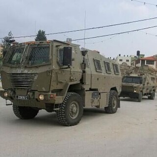 یورش نظامیان صهیونیستی به اردوگاهی در اریحا در کرانه باختری