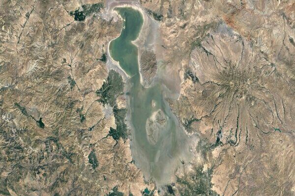 پارک ملی دریاچه ارومیه تعیین حریم می شود