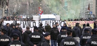 درگیری آنارشیست‌ها با پلیس در رم و میلان