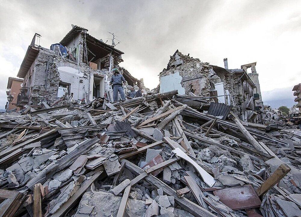 اردوغان: در زلزله امروز فعلا ۹۱۲ نفر کشته و ۵۳۸۵ تن زخمی شدند