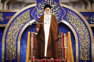 آیت‌الله علم‌الهدی: کاهش ارزش پول ملی و ترویج بی‌بندوباری، برنامه‌ای راهبردی دشمن است