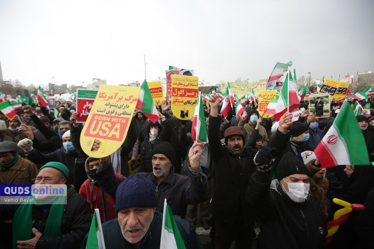 مراسم ۲۲ بهمن در مشهد آغاز شد