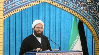 امام جمعه تهران: ۲۲ بهمن امسال یادآور فتح خرمشهر بود/ انتقاد از رفتار کشورهای غربی در قبال زلزله سوریه