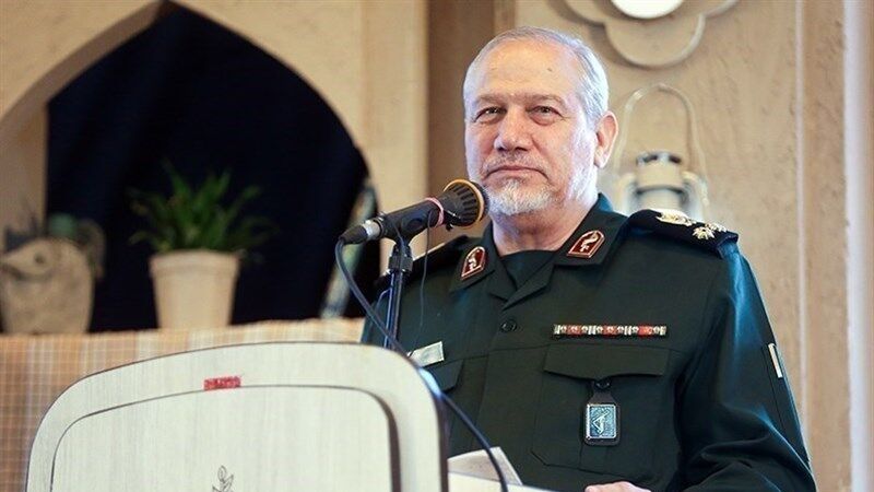 مشاور عالی مقام معظم رهبری: مردم ایران در تمام صحنه‌های انقلاب حرف اول و آخر را می‌زنند