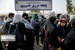 استاندار کرمانشاه: تردد زائران عتبات عالیات از مرز خسروی تداوم دارد
