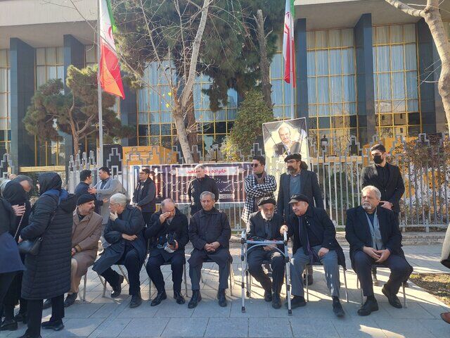 آغاز مراسم رهسپاری «حسن ناهید» به خانه ابدی