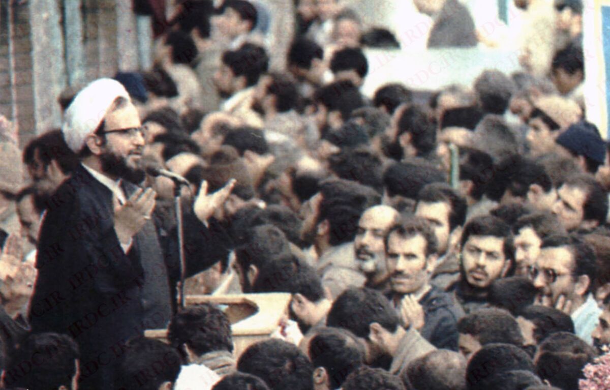 حضرت امام خمینی (ره) شهید محلاتی را چگونه توصیف کرد؟