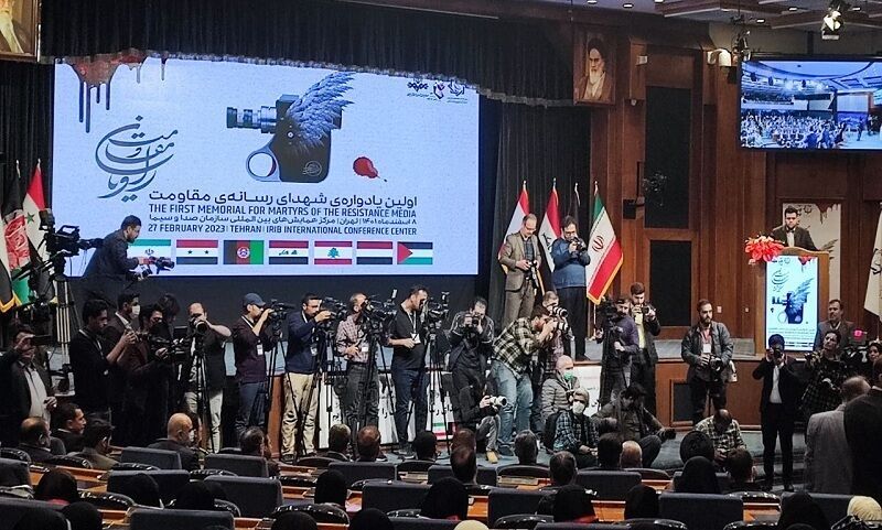 رئیس سازمان صداوسیما: شهدای رسانه محور مقاومت در جبهه نرم و سخت جنگیدند