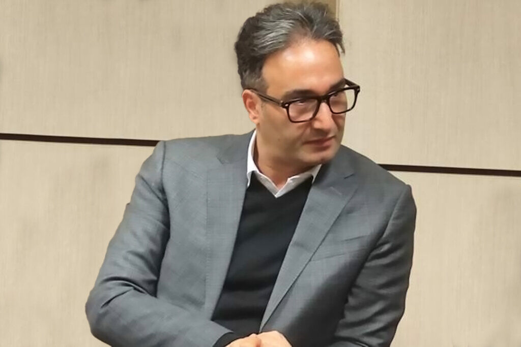 بودجه دارو ۲ برابر هم بشود پاسخگوی نیازهای کشور نیست | پیش بینی وضعیت دارو در سال آینده |  قاچاق دارو روزانه شده است  