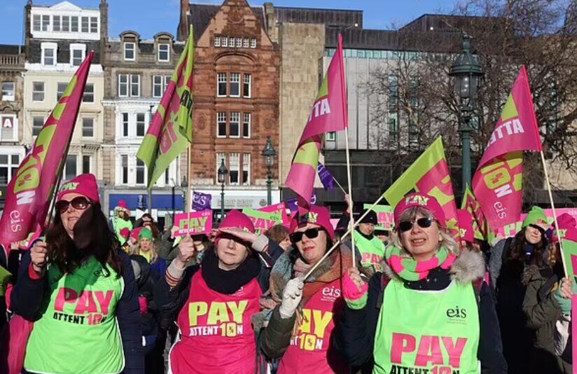 انگلستان امروز شاهد اعتصاب معلمان است