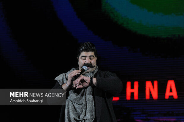 کورس «تکآهنگها» در سایه احیای کنسرتها/ چهرهها به میدان آمدند