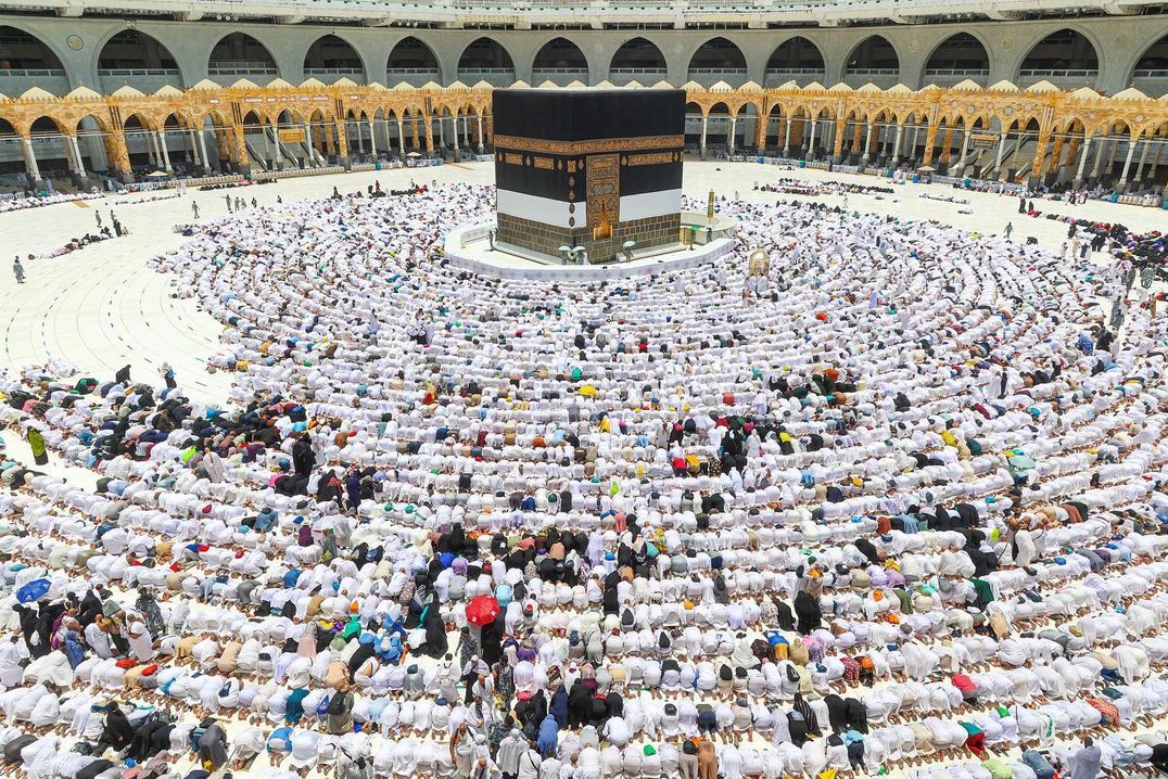 بیش از ۱۰۰۰ نفر در ساعات اولیه برای حج ۱۴۰۲ ثبتنام کردند