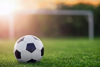 مرگ دلخراش فوتبالیست جوان تهرانی در زمین فوتبال