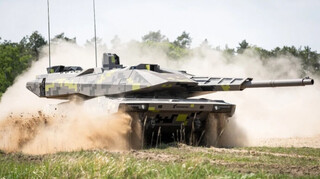 آلمان در پی راه‌اندازی خط تولید تانک در اوکراین