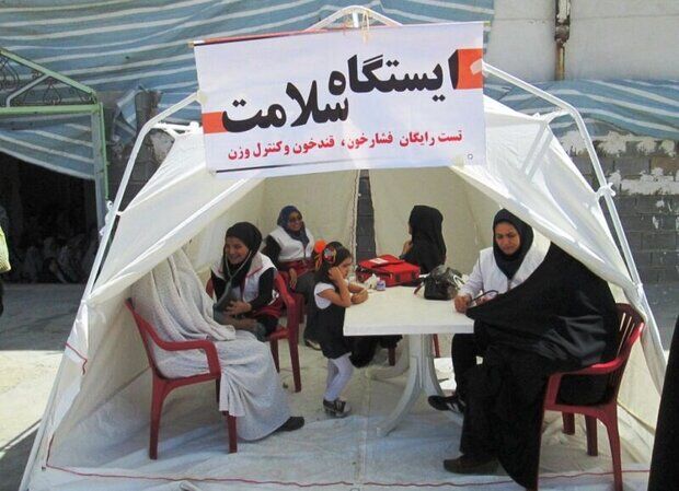 استقرار ۸ ایستگاه سلامت و نظارت بهداشتی در ایام نوروز در مشهد