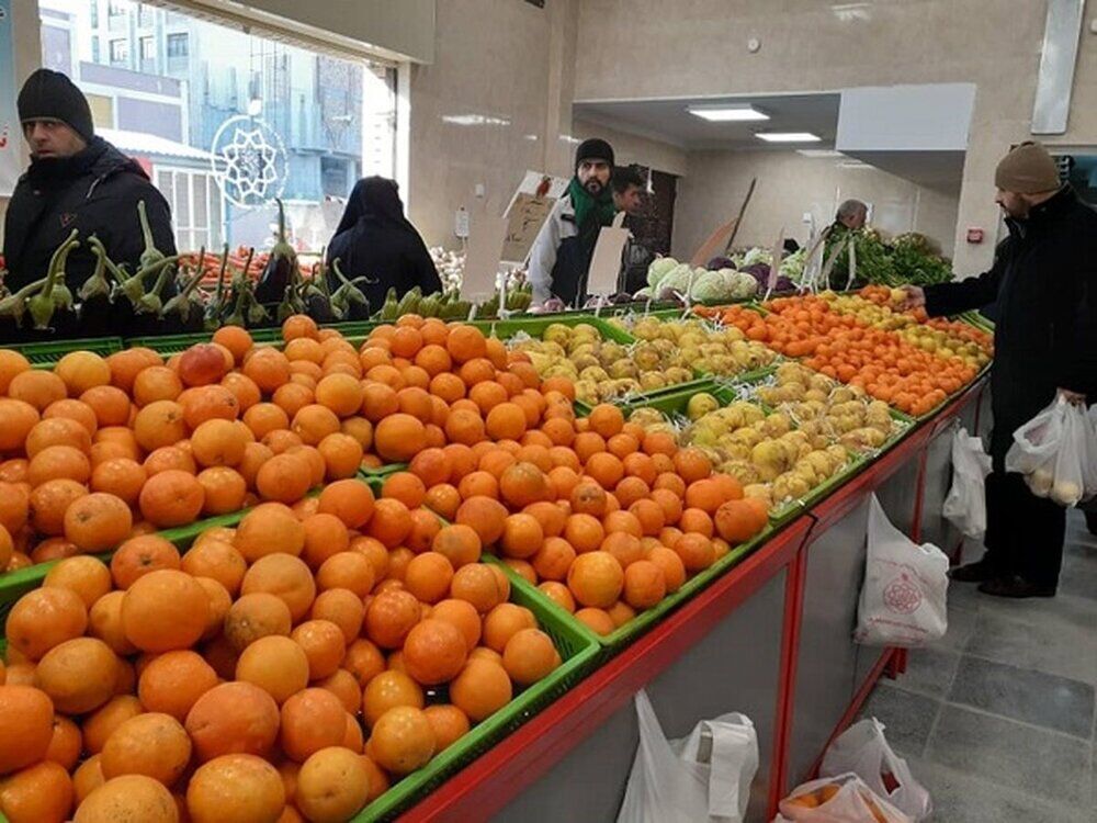 صعود نرخ میوه در آستانه عید نوروز/ نارنگی ۶۰ هزار تومان شد