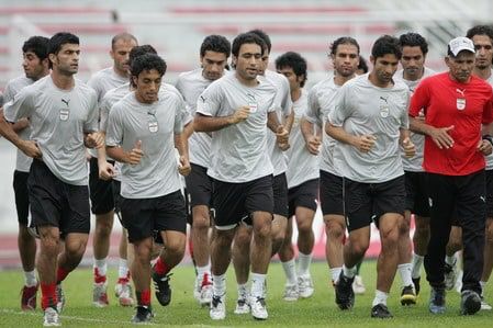 وقتی کاپیتان تیم ملی مقابل ایران بازی کرد/ صادقی: قلعهنویی ضد ستاره نیست