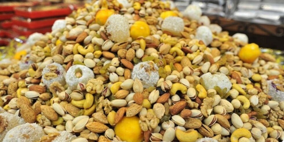 درمان رایگان بیماران سرطانی / جهادگرانی که همیشه پای کارند، حتی در تعطیلات نوروز