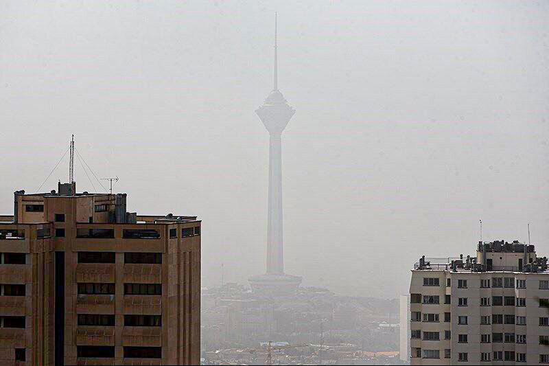 تداوم وضعیت نارنجی در هوای تهران/ ۱۱ منطقه در وضعیت قرمز