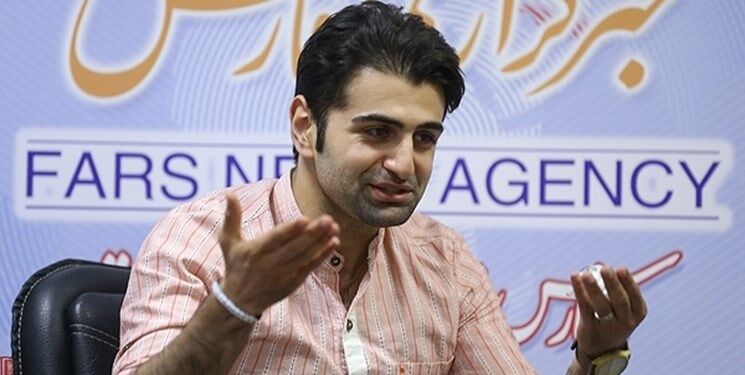 بیماری نادری که نابغه با آن دست و پنجه نرم میکند/ نوشاد عالمیان: اعتماد به نفسم را دوباره به دست آوردهام