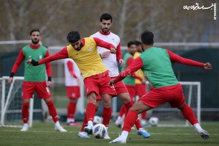 ملی‌پوش سپاهان لباس زرد را درنیاورد