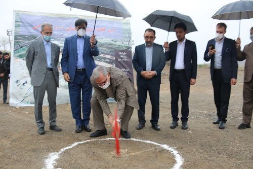 آغاز ساخت ابر بیمارستان یک هزار تخت خوابی  با حضور وزیر بهداشت در مشهد
