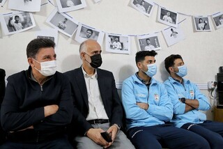 روز متفاوت مردان قلعه‌نویی؛ بازیکنان تیم ملی در مراکز خیریه + عکس