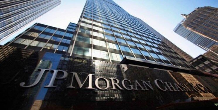 مدیرعامل جی پی مورگان: بحران بانکی آمریکا تمام نشده است/ سال‌ها درگیر خواهیم بود 